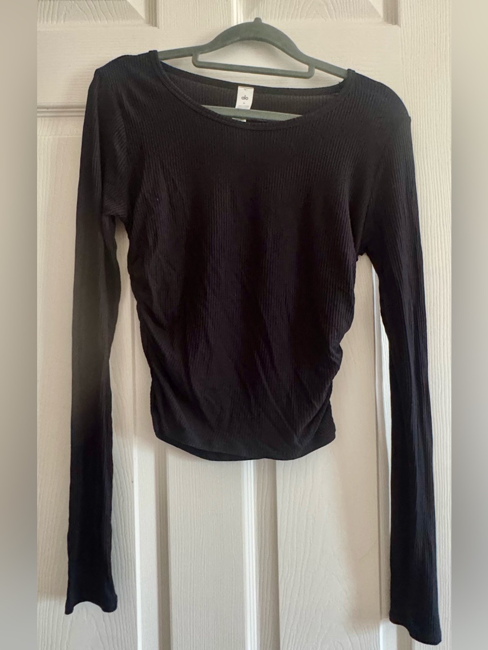ALO Yoga Black Ribbed Long-Sleeve Slim Top